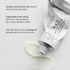 Soothing, lightweight, non-comedogenic formula